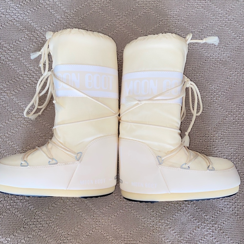 Moon boots - Picture 4 of 10